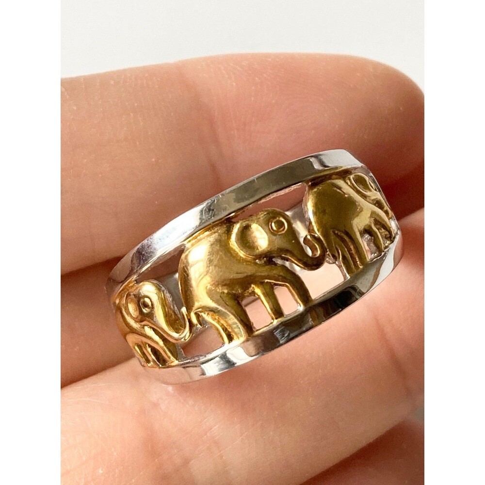 Charming Gold and Silver Elephant Ring - Picture 2 of 5